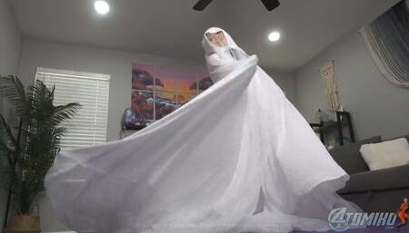 SEDUCTIVE MELTING VAMPIRE - MP4