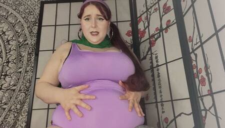 Daphne Blake Ballooned Up Overnight!