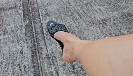 Milah Arches Barefoot tapping on Flat Black Sandals