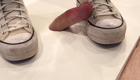 Shoejob with platform converse