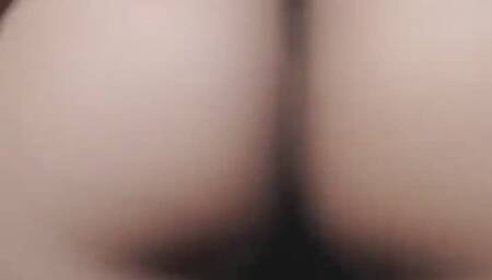 Twerk solo female latina