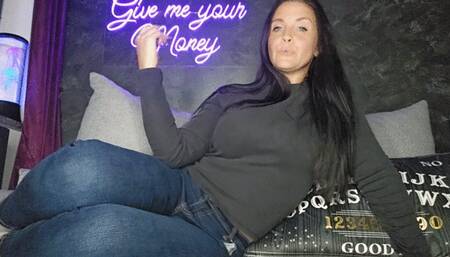 Weshalb keine Geldsklavinnen ?