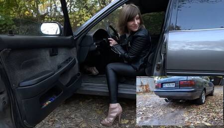 Milf Angelica's having fun with an old Toyota