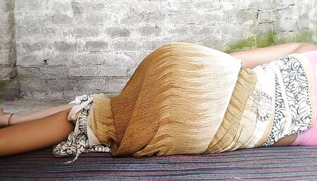 Saloni Was Caught Alone at Home Today with Her Sister-in-law