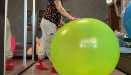 Deflate big shosu beachballs