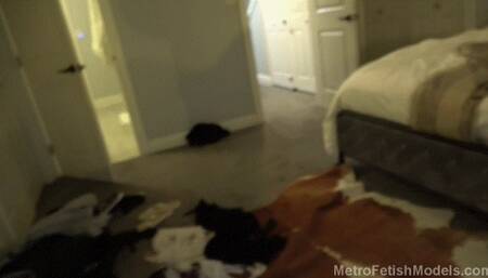 Luci Ferreira: Roommate Is Going Pay The Price For Her Sloppy Lifestyle By Licking My Dirty Feet