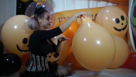 Kate - Goofy Halloween mass popping