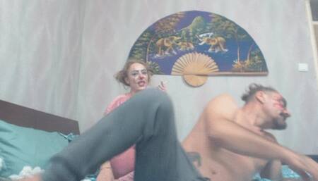 clown massage my back