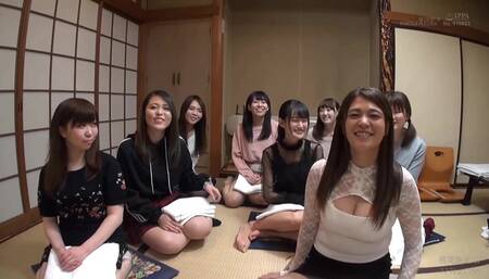 SDEN-040 "Do you have a women's bath? - ] At Isawa Onse