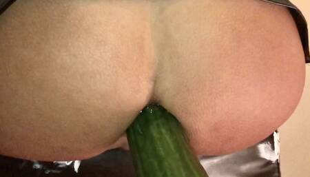 British MILF Extreme Anal Insertions Squirting Cucumber Fun Part One - Uncut Clips