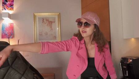 Sexy Stella Kicks Batman's Balls - Parody Serie