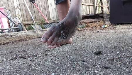 11-3-2024 Spit Feet Sunday: Behind a dumpster