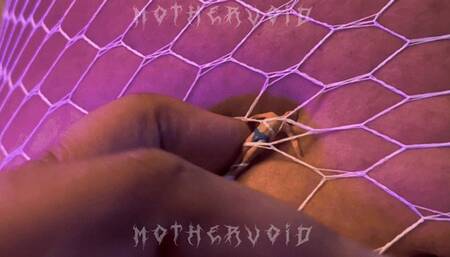 Femdom Giantess puts tinies in Fishnet Bondage [CELL VERSION]