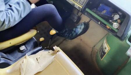 Custom clip: RAINY DAY! Decided to work my rubber boots on it!