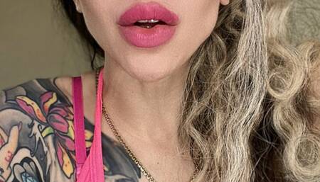 Dildo playing and vibro toy, cumming