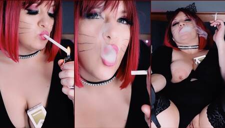 Marlboro Light 100s Pussy Showing You Her Cunt - HD