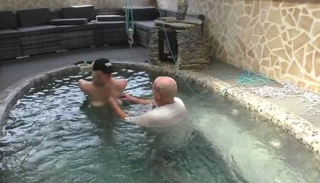 tboLilith 10h - A full Day with Breast Bondage - Chapter 06 - Water Breast Suspension - Part 1 wmv SD