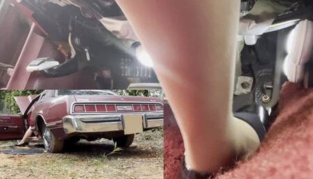 Stripped my panty hose off to REV IT!!