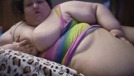 600 Pounds of Fat Rolls