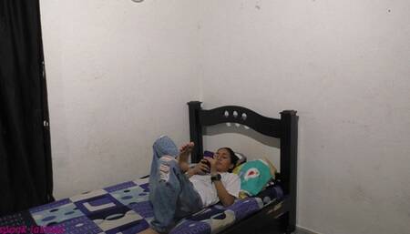 belt and brush for carmen (FF SPANKING)