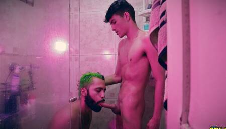Camilo Brown Caught Hot Twink Andres Zp Jerking to Him and Invited Him Into the Shower for an Amazing Blowjob