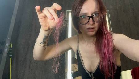 Emmy has tangled hair, unravels her hair, shows off scary hair - beautiful