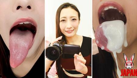 Irresistible Dirty Talk and Mesmerizing Tongue Play: A Seductive Show Just for You!