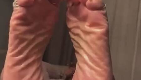 POV Wrinkle Soles Tease