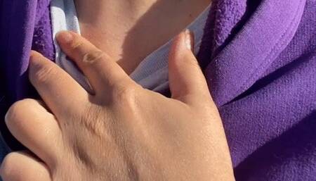 Swallowing fruits on Park