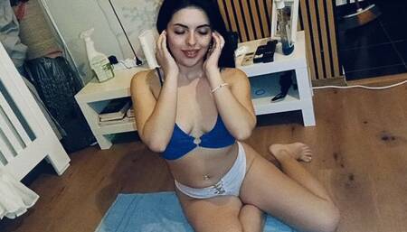 Farting on the floor in doggy