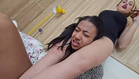 SCISSOR DANGEROUS LEGS BY BRUNA GALLI - VOL #505 - NEW VIDEO - NOV 2024 - CLIP 02