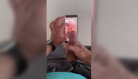 Cum on the screen of my phone cum tribute