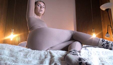 It stinks up my boyfriend's bedroom mp4 HD