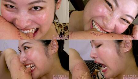 Miki Sunohara - beautiful girl has turned into a carnivorous beast and bites her male prey with her sharp teeth - MOV 1080p