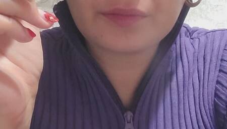 Anna Sparkle is making the best cought and nose exhales