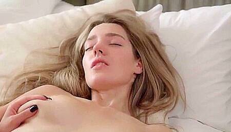 Kiere & Simon Kitty - Taking Pictures And My Body [hd