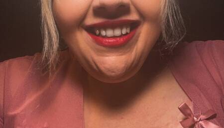 applying and taking off my lipsticks with kisses