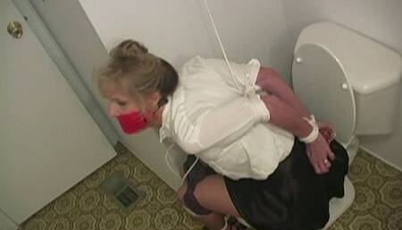 Bound to the Crapper Clip One 320x240 wmv
