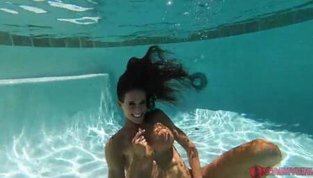 Sofie Marie Underwater Sex Toy