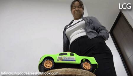 Guest Crushes Green Pick Up