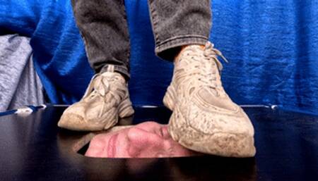 Gym girl with strong legs and in dirty sneakers tramples my floor-face (part 1 of 3), flo078x 2160p