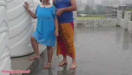 Gorgeous Boobs Indian Bhabhi XXX Fuck After Rain Bath full Scene