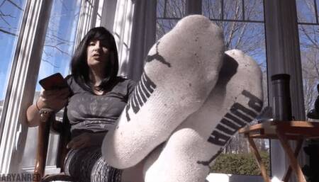 FRENCH Socks - JOI & Humiliation en chaussettes puantes (Clip francais, French speaking) - SD Version