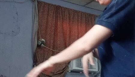 Sharp Nails Back Massage