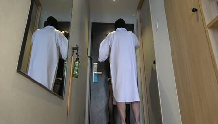 FC2 PPV 1750313-1 SARAの貸し出し企画❤️他人棒を即尺❤️デカチンを咥えながらアヘ顔を晒す