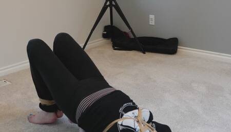 Aya Scarlett - Full Video - Failed Rope Escape Challenge