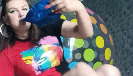 Val looner sittopop big blue balloon