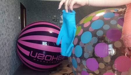 Valeri blowtopop blue gloves