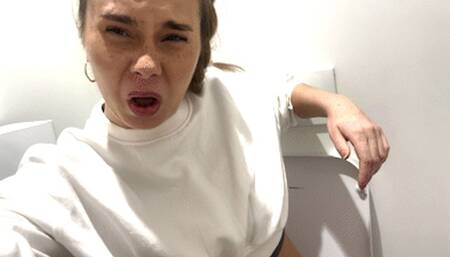 Big thunder diarrhea in PUBLIC!! mp4 FULL HD