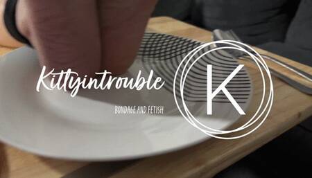 Kitty’s Thanksgiving Feast